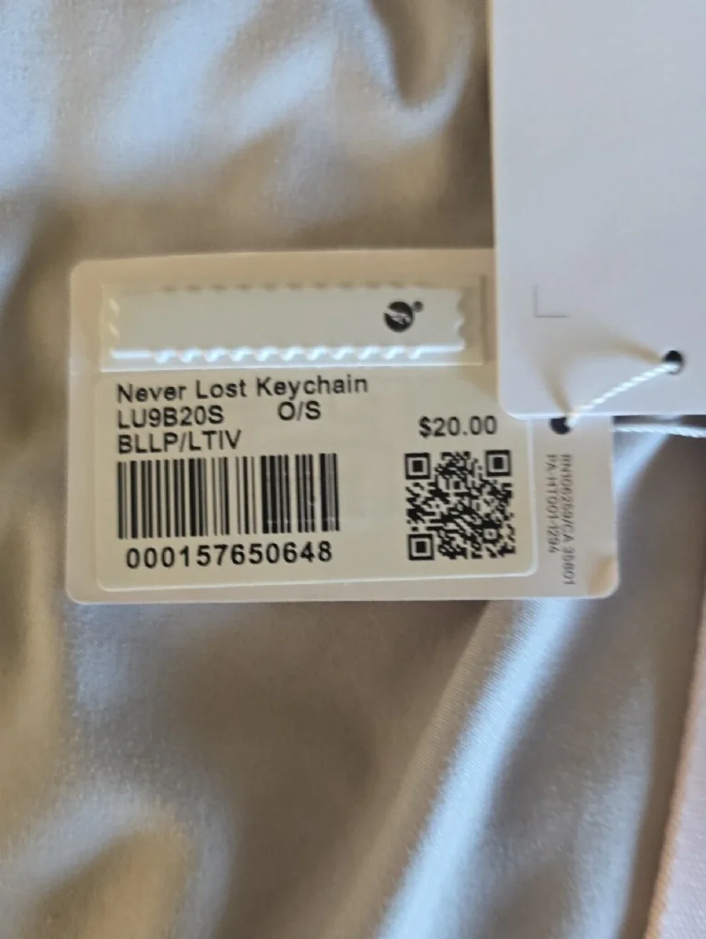 lululemon Never lost key chain